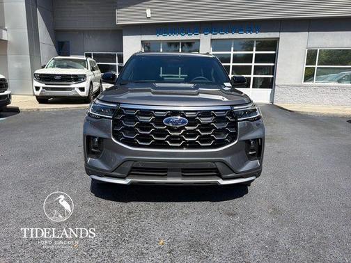 Carbonized Gray Metallic 2026 Ford Explorer Platinum