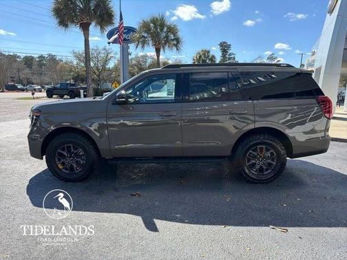 Gray 2026 Ford Expedition Tremor