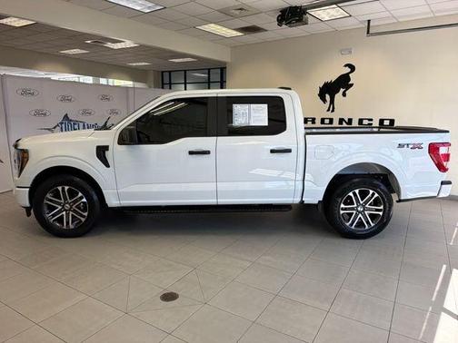 Oxford White 2023 Ford F-150 XL
