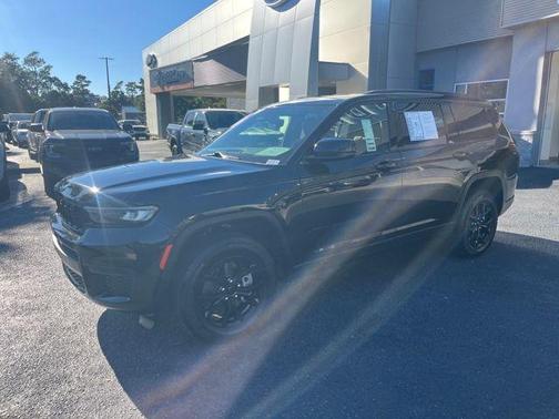 2024 Jeep Grand Cherokee L Laredo