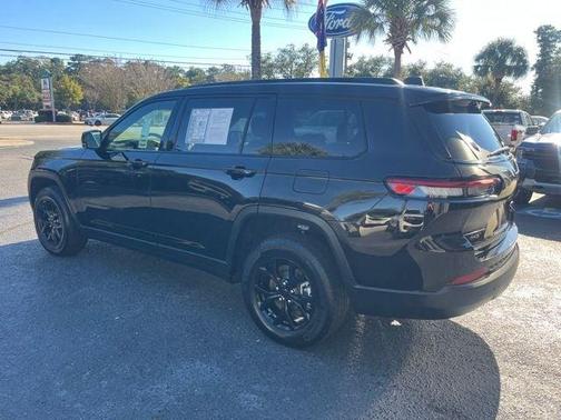 2024 Jeep Grand Cherokee L Laredo