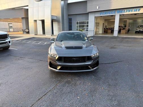 2026 Ford Mustang Dark Horse