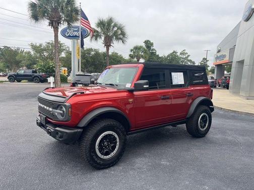 2022 Ford Bronco Badlands