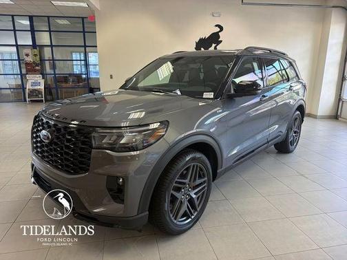 Carbonized Gray Metallic 2026 Ford Explorer ST-Line