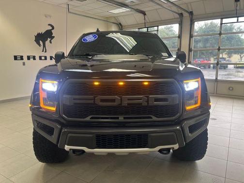 2020 Ford F-150 Raptor