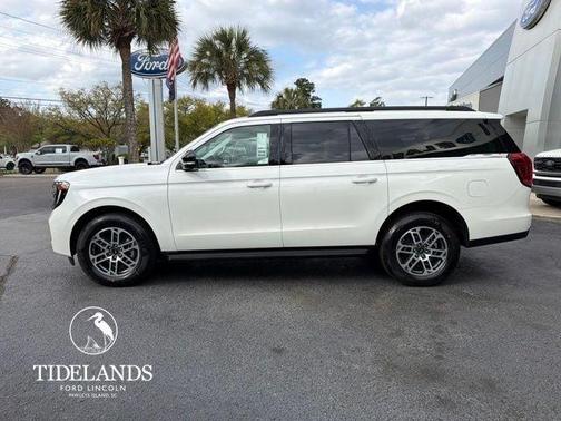 Star White 2026 Ford Expedition Max Active