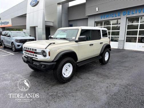 Desert Sand 2026 Ford Bronco Heritage Edition