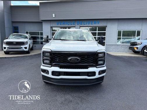 Star White 2026 Ford F-250 Super Duty