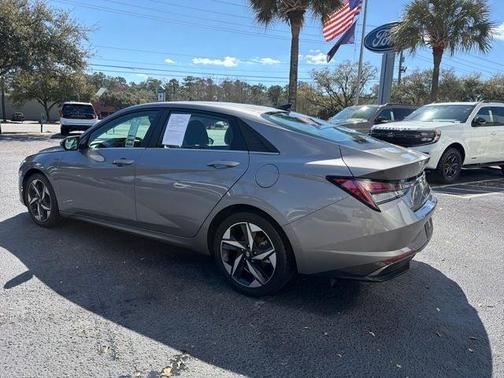 2021 Hyundai ELANTRA HEV Limited