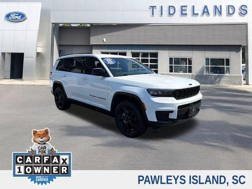 Bright White Clearcoat 2023 Jeep Grand Cherokee L Laredo