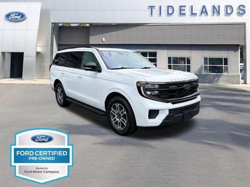 Oxford White 2025 Ford Expedition Active