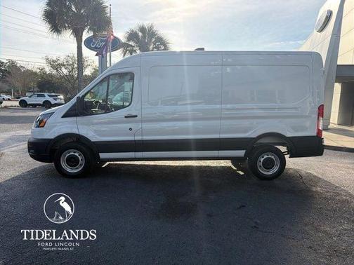 2026 Ford Transit-250 148 WB Medium Roof Cargo