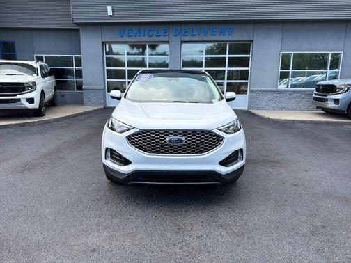 Oxford White 2024 Ford Edge SEL