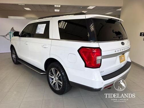 Star White 2023 Ford Expedition XLT