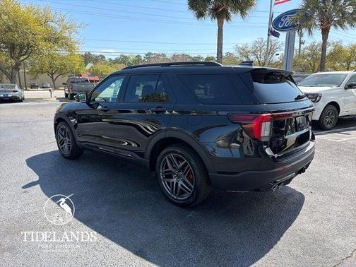 Agate Black Metallic 2026 Ford Explorer ST