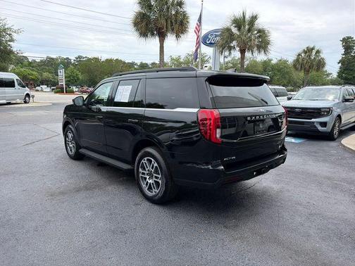 Agate Black Metallic 2025 Ford Expedition Active