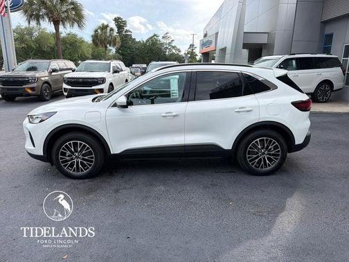Star White 2026 Ford Escape PHEV