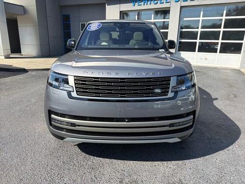 2023 Land Rover Range Rover P530 SE