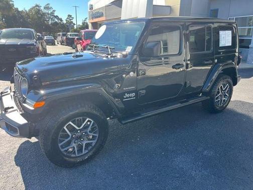 2024 Jeep Wrangler Sahara