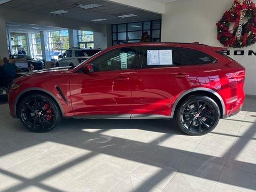 2019 Jaguar F-PACE SVR