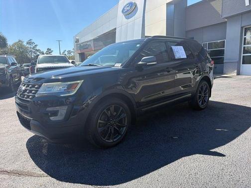 Shadow Black 2017 Ford Explorer XLT