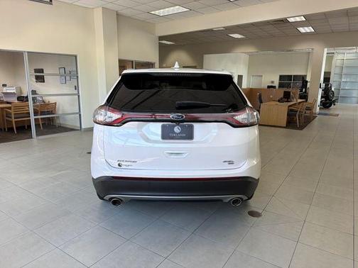 White Platinum Clearcoat Metallic 2018 Ford Edge SEL