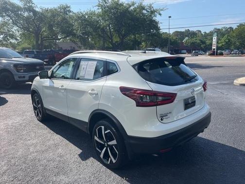 2020 Nissan Rogue Sport SL