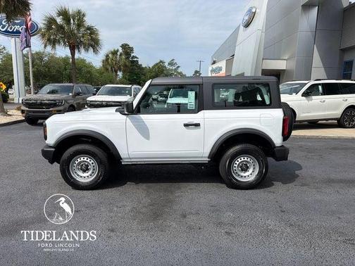 Oxford White 2026 Ford Bronco Base