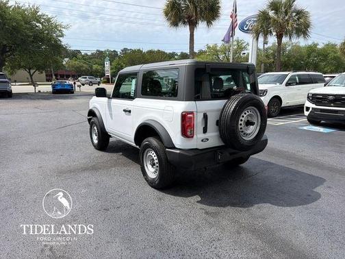 Oxford White 2026 Ford Bronco Base