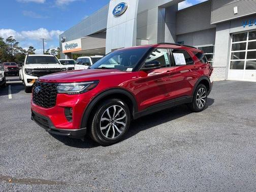 Red Metallic 2025 Ford Explorer ST-Line