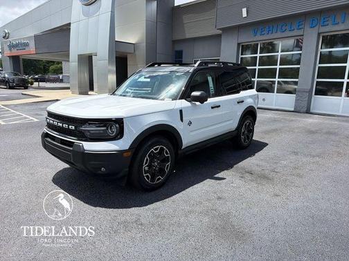 Oxford White 2026 Ford Bronco Sport Outer Banks