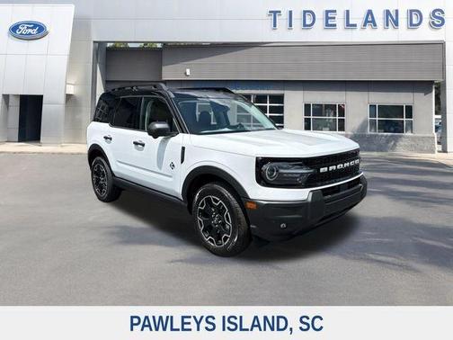 Oxford White 2026 Ford Bronco Sport Outer Banks