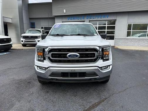 Oxford White 2023 Ford F-150 XLT