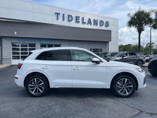 2024 Audi Q5 45 S line quattro Premium