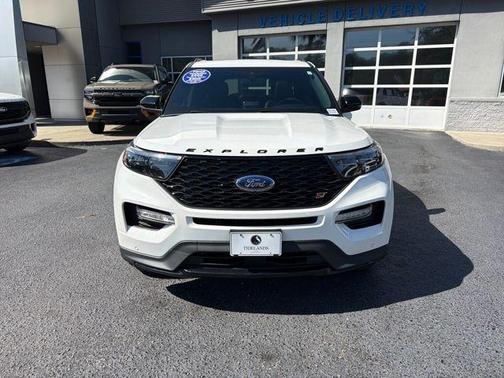 2024 Ford Explorer ST