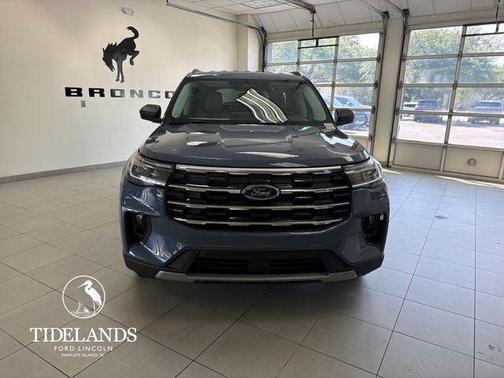 Vapor Blue Metallic 2026 Ford Explorer Active