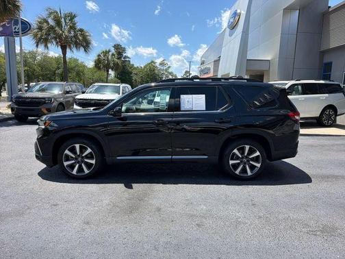 Crystal Black Pearl 2023 Honda Pilot Elite