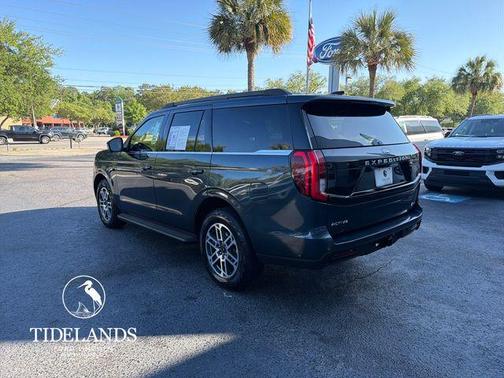 Blue Metallic 2025 Ford Expedition Active