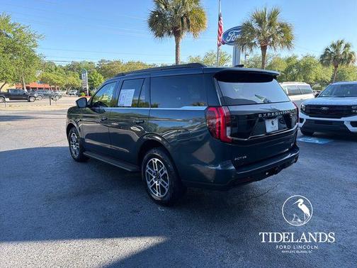Blue Metallic 2025 Ford Expedition Active
