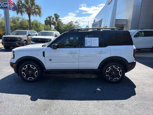 Oxford White 2022 Ford Bronco Sport Outer Banks