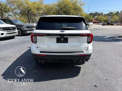 Star White 2026 Ford Explorer ST