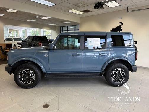 Azure Gray Metallic 2025 Ford Bronco Outer Banks