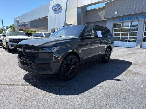 Metallic 2025 Lincoln Navigator Black Label