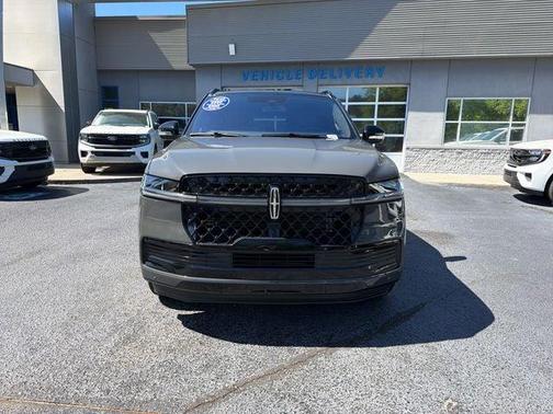 Metallic 2025 Lincoln Navigator Black Label