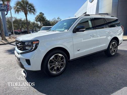 2026 Ford Expedition King Ranch