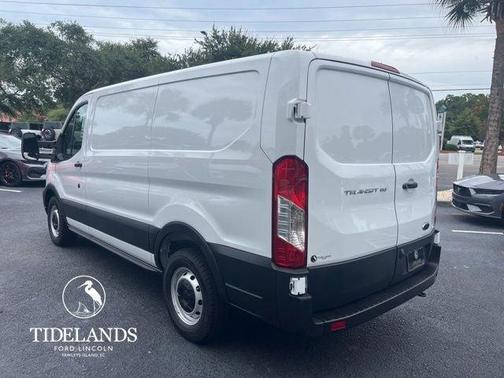 2025 Ford Transit-150 