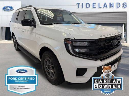 Star White 2025 Ford Expedition Active