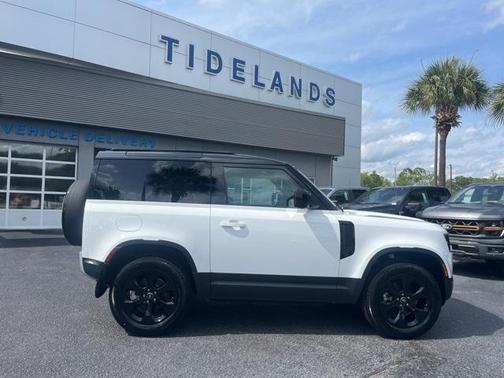 2024 Land Rover Defender P300 S