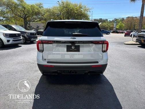 Space White Metallic 2026 Ford Explorer ST-Line