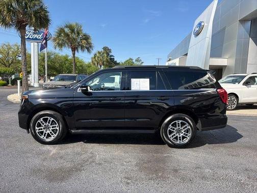 Agate Black Metallic 2025 Ford Expedition Active